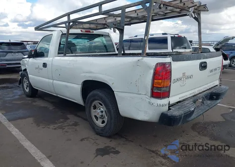 2002 Chevrolet Silverado 1500 Commercial z USA, uszkodzony, nr VIN 1GCEC14W82Z304435